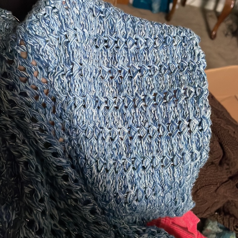 Sweater - Picture 5 of 5